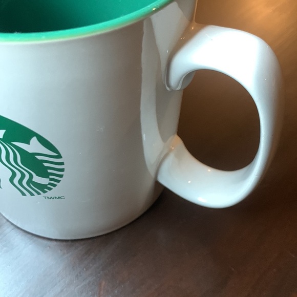 Starbucks 2012 Classic Large Coffee Mug White Green Mermaid Logo Green Interior - Picture 4 of 8